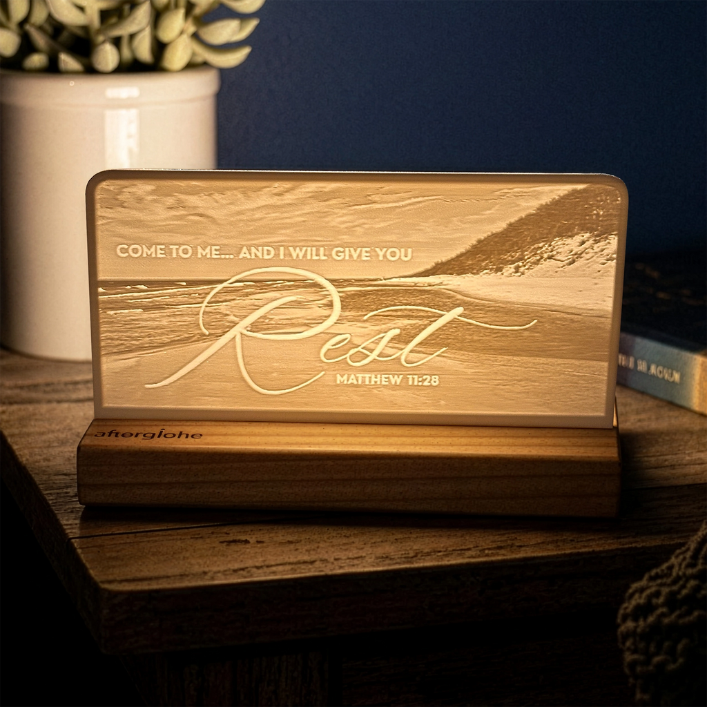 StoryLine-Mini lithophane photo display lit with Warm LED featuring a beach scene and encouraging Bible verse