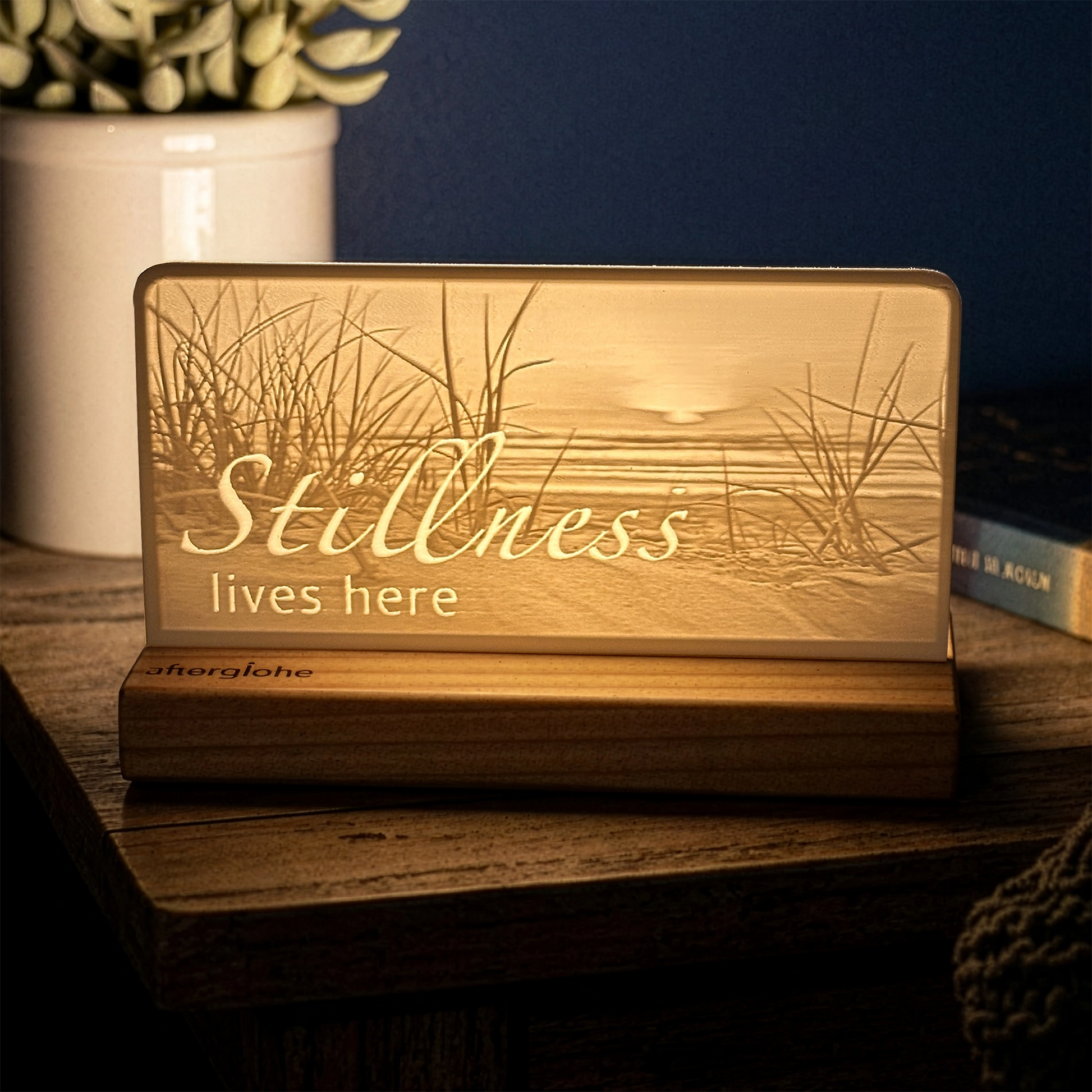 StoryLine-Mini lithophane photo display lit with Warm LED featuring a beach scene and encouraging saying
