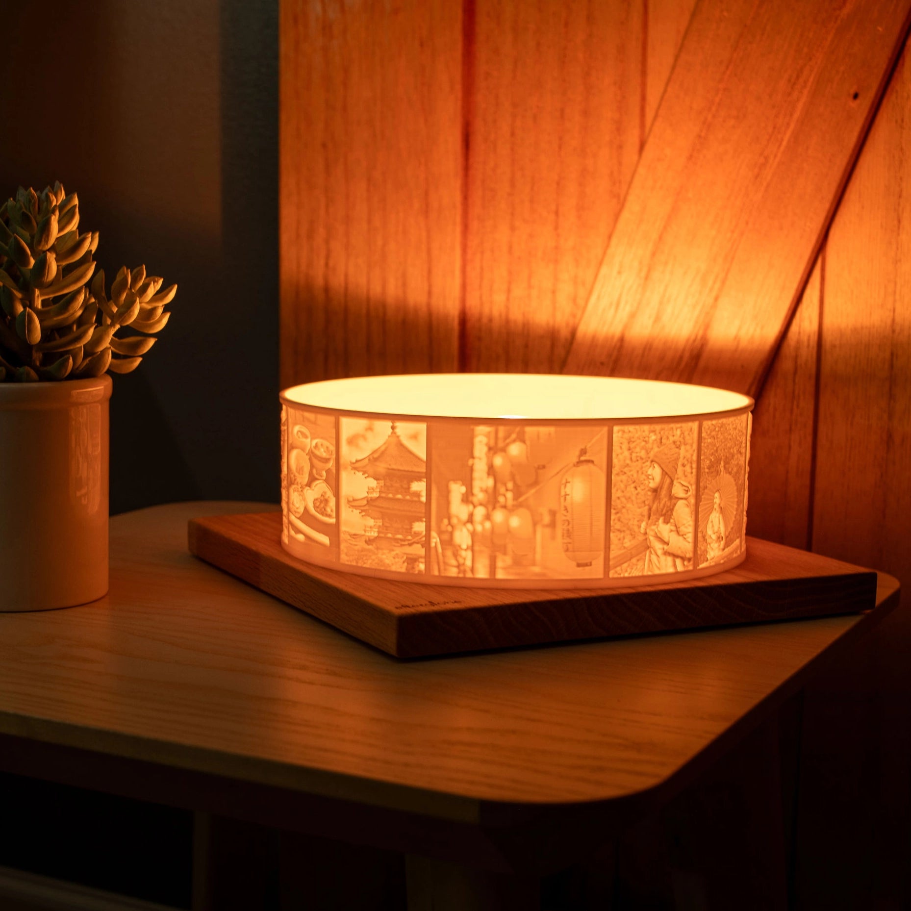 HOLZ - Halo Grande Oak Wood Base