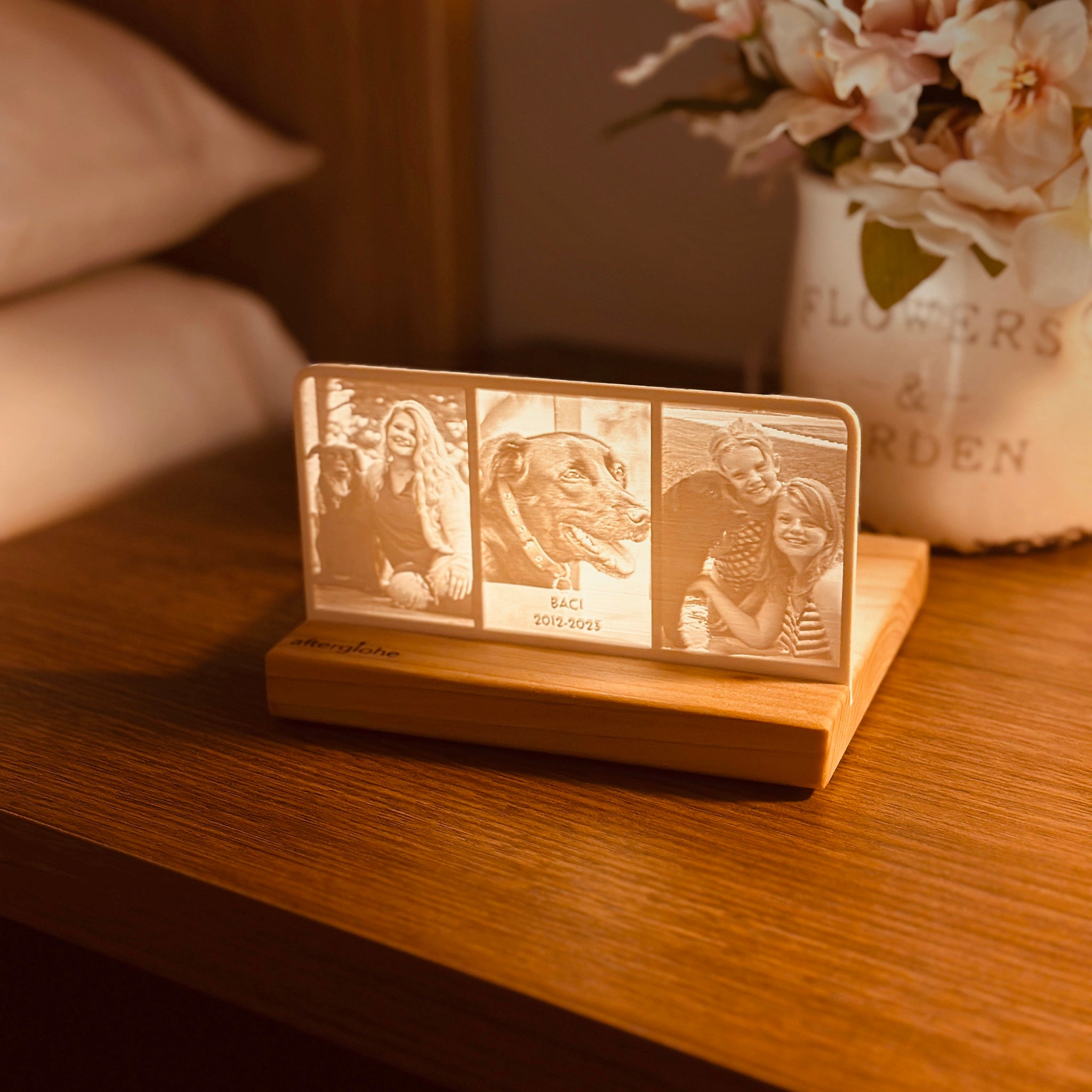 StoryLine-Mini lithophane Photo Display featuring two sisters having fun with their pet dog.